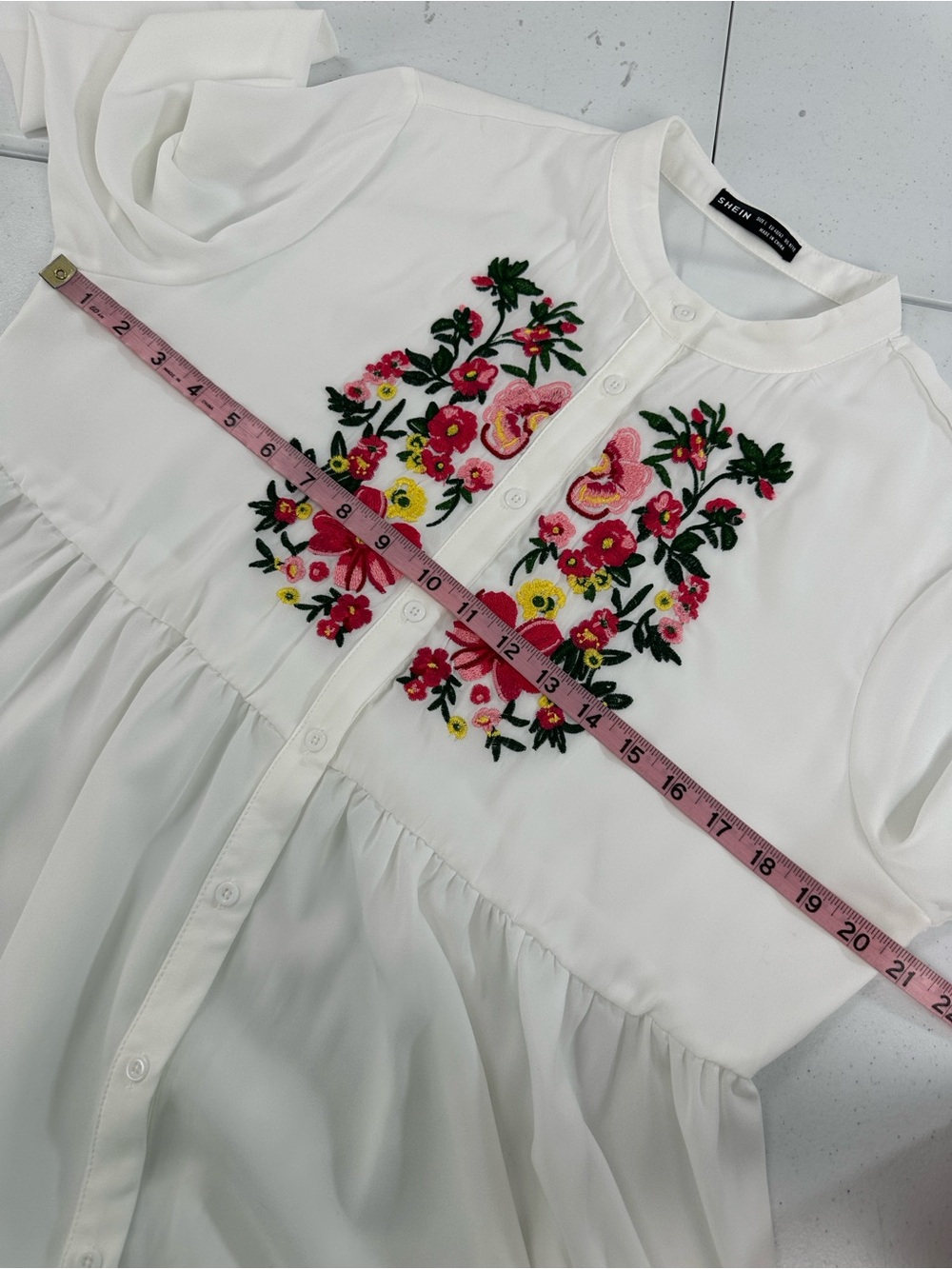 SHEIN Semi‎ Sheer Floral Embroidered Button Front Tunic Blouse White L - Picture 4 of 9